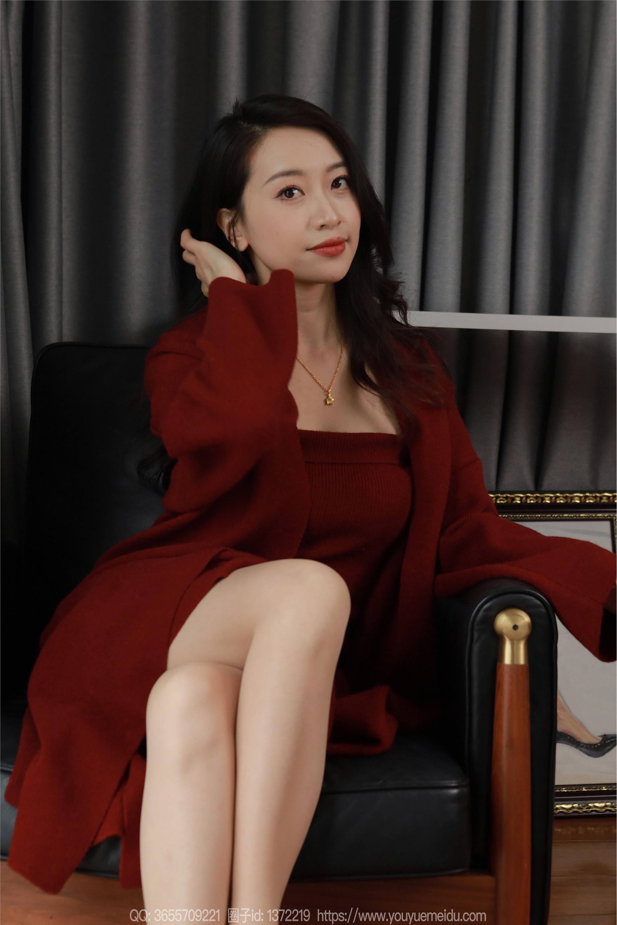 IESS异思趣向  2025.01.31 丝享家 1965 小婕《红色针织裙（下）》